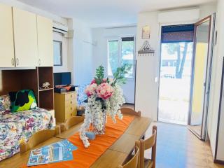 Spacious apartment with large balcony - 6