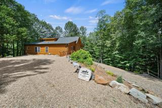 The Mountainbriar Lodge - 9