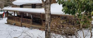Rustic Charm - Swiss - 8