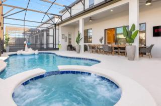 Epic Paradiso Mansion-Pool,Game Room,Theater-4 - 2