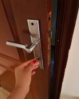 Comfortable Room in Sheikh Zayed - 8