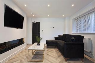 Free Parking 14-Bed Home Large Groups - Earley - 7