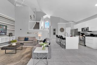 5BR Kissimmee Home Pool and Game Room Fun - 0