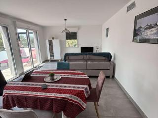 Bel Appartement T3 avec Climatisation et Parking - Argelès-Plage à 300m de la mer - FR-1-225-840 - 0