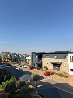 Aesthetic Luxury 2 bedroom penthouse - 5