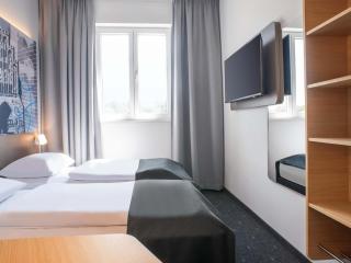 B&B HOTEL Wismar - 7
