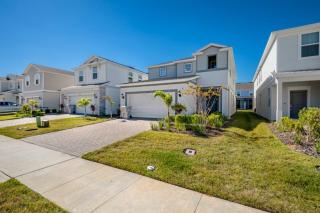 New Modern 5Beds, 5Baths Windsor Cay - 3