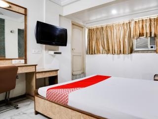 Hotel Raj Palace - 2