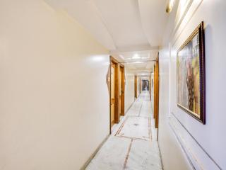 Hotel Raj Palace - 9