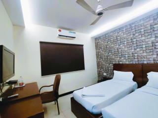 Athasri Hotel Infantry Road - 9