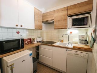 Studio 2 personnes, exposition Sud, balcon, Valloire - FR-1-263-53 - 2