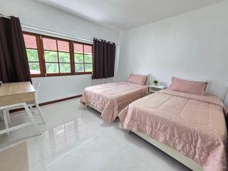 Sawadee Guesthouse Sukhumvit38 - 2