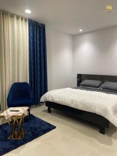 Penta Square DHA Sapphire Studio Apartment - 2
