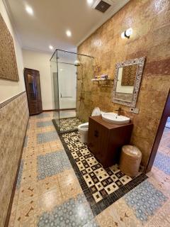 Guci Mas Ghouse Sayan - 5
