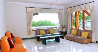 Villa Buenavista Puncak - 5