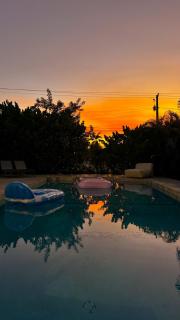 Casita with pool, laundry and FREE parking - 7