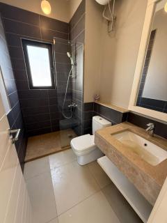 Beautiful 4BR Villa in Tawila El Gouna Private Pool & Lagoon Access - Hurghada - 6