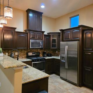 Beautiful Home For Large Family! - 2