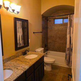 Beautiful Home For Large Family! - 3