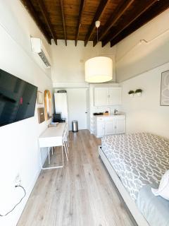 Casita with pool, laundry and FREE parking - 6