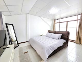 Sawadee Guesthouse Sukhumvit38 - 6