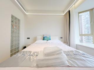 500-square-meter river view luxury home with elevator access near Yu Garden - 8