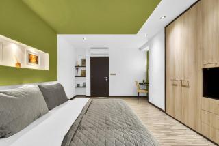 Fresh Lime Apartment in City Center - 6
