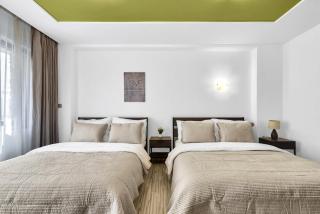 Fresh Lime Apartment in City Center - 1