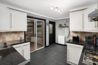 Wardlaw Retreat-wifi-parking - 8