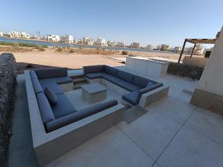 Cyan Luxe Retreat 3Bdr - 8