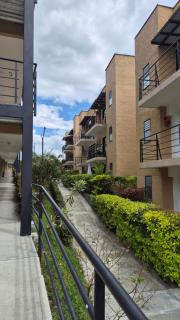 Apartamento Vacacional a 5min del Aeropuerto - Con 3 Piscinas - 2 Jacuzzi - Sauna - 20 min Parque del Café - By Molca Travel - 3