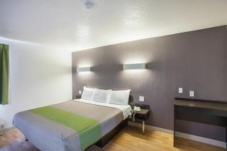 Studio 6 Fort Worth, TX - Meacham - 1