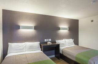 Studio 6 Fort Worth, TX - Meacham - 2