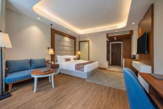 Snow Valley Heights - An Elegant Air Conditioned Escape by Snow Valley Resorts - 1
