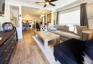 Budget-friendly 2br Near Plaza District #19a - 2