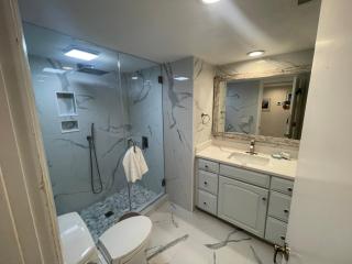 758 Spinnaker Beach House - 9