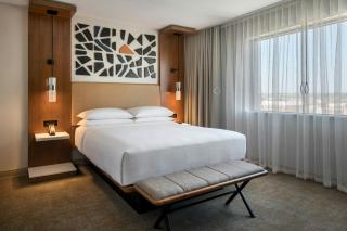 Marriott Springfield Downtown - 2