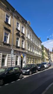 Anthracite Apartment on Felicjanek Street by CityBeat - Krakow - 3
