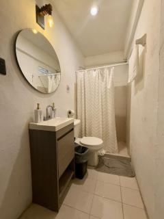 Hospedaje ideal para 6 en ambiente compartido - 3