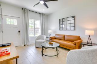 Stylish Brownsville Stay Coastal Day Trips! - 7