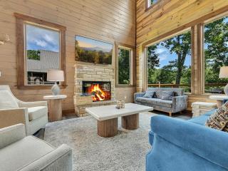 Heavenly Cove - Pool, Hot Tub, and Theatre - 8