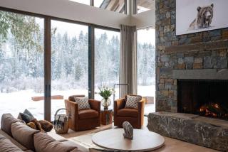 Mountain Lake Luxury Ski Chalet - 0