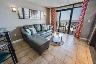 Stunning Oceanfront Remodeled,Flooring,New Kitchen - Myrtle Beach - 0