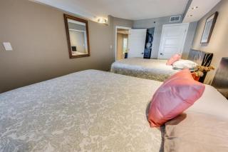 Stunning Oceanfront Remodeled,Flooring,New Kitchen - Myrtle Beach - 2
