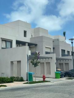 Luxury 4BRs Penthouse Villa, Marassi - El Alamein - 5