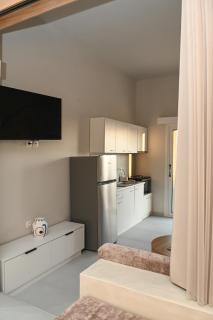 Skalia Mountain & Sea Suites - Skaliá - 6