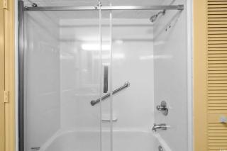 NEW 1BR Direct Oceanfront HIGH FLOOR Views, Pools! - 1