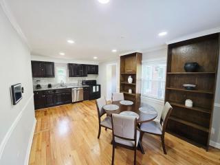 Cozy Home in Alexandria - Alexandria - 9