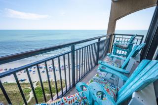 Oceanview condo w balcony & hot tubs - 1