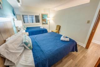 Low Floor, Direct Oceanfront Beautiful 1BR, Pools! - 2